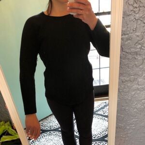 Woolen sweater knitted by Cashmer Italy Long Sleeve Black Scoop Neck  Size M